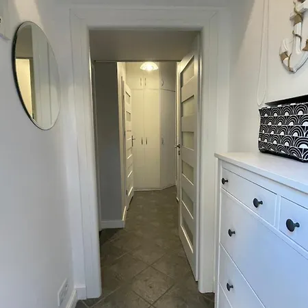Home3city Przytulny 300 M Od Plazy Apartment